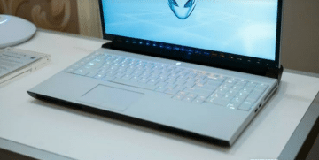Functional laptop keyboard 