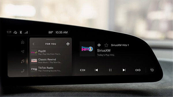 SiriusXM radio playing music clearly on car dashboard after fixing signal loss